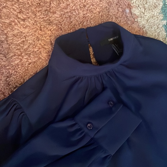 Navy blue long sleeve blouse from forever 21 - Picture 5 of 6